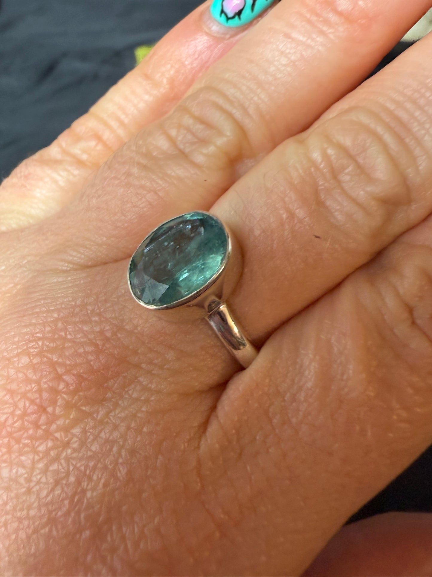 Green Kyantie 925 Ring - Size Q 1/2 - R