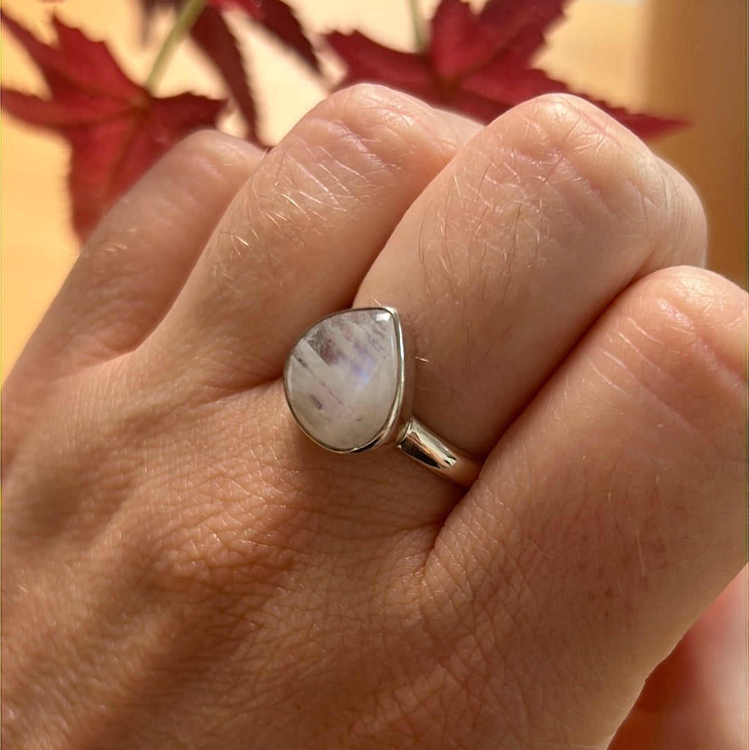 Rainbow Moonstone 925 Sterling Silver Ring - Size P 1/2