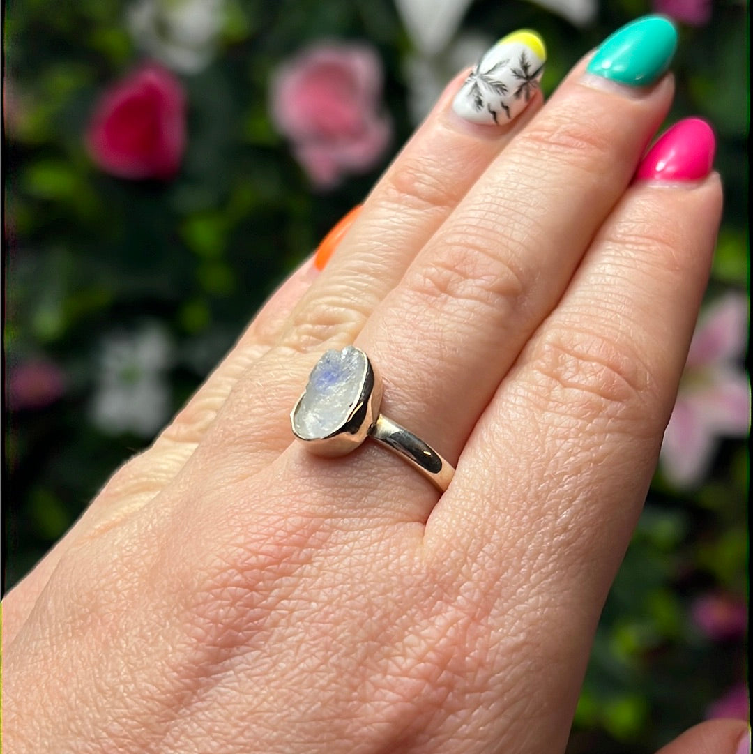 Rainbow Moonstone Raw 925 Sterling Silver Ring - Size O