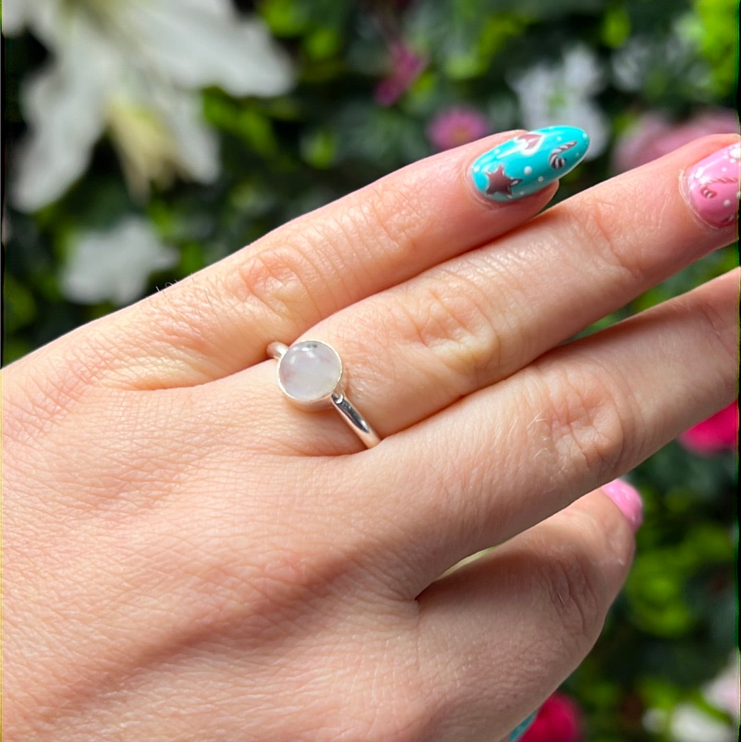 Moonstone 925 Sterling Silver Ring - Size K 1/2
