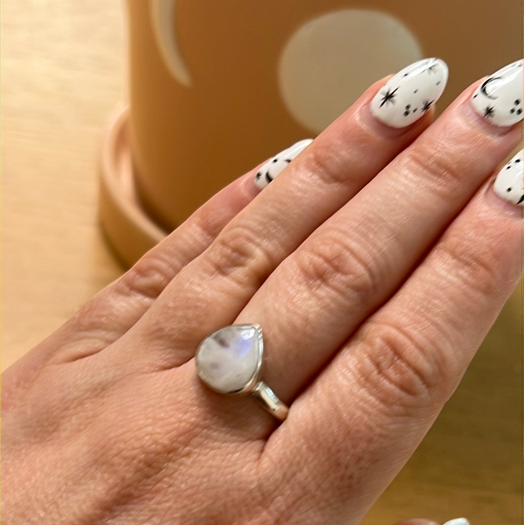 Rainbow Moonstone 925 Sterling Silver Ring - Size P 1/2