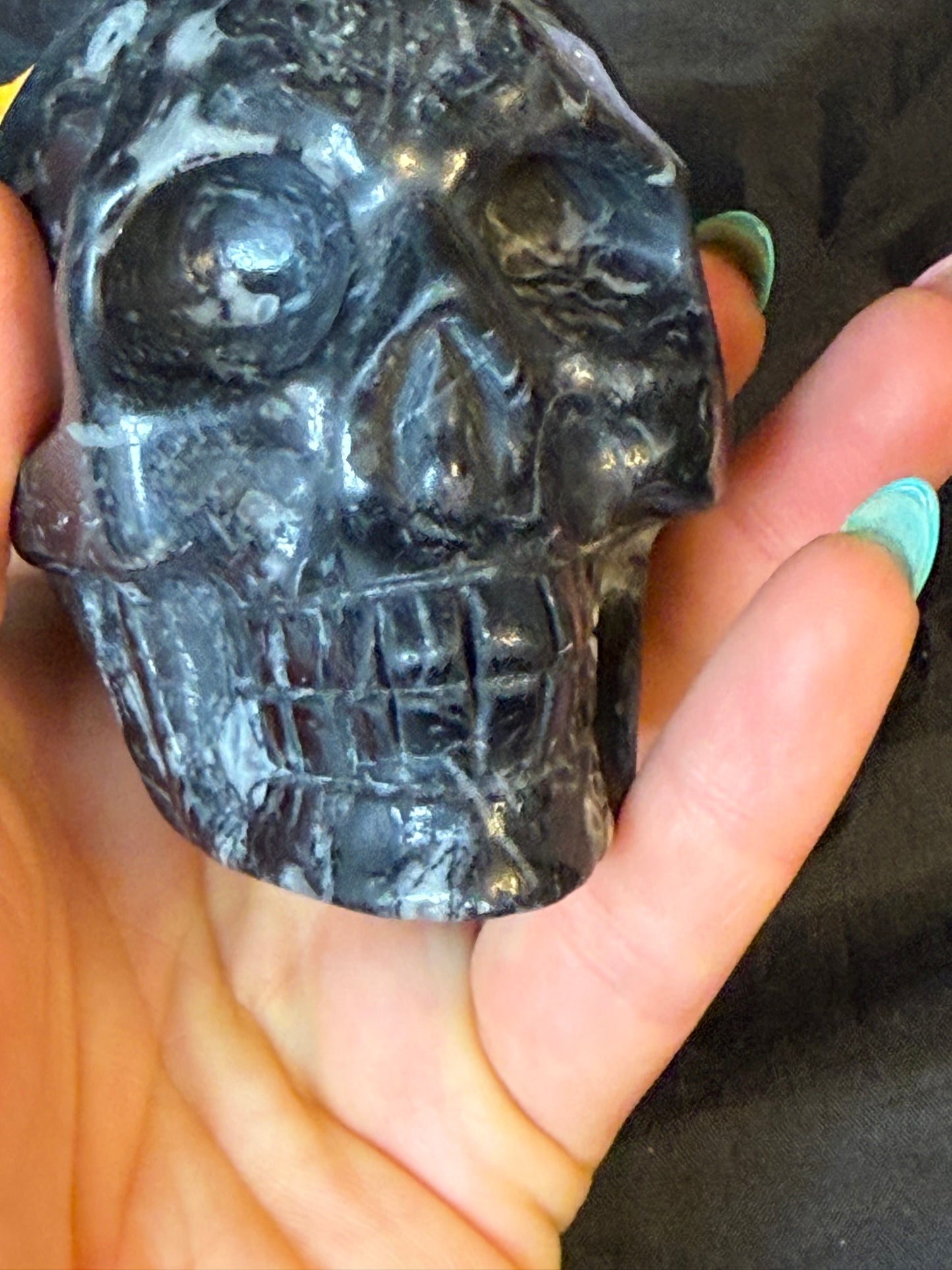 Black Shell Stone Skull