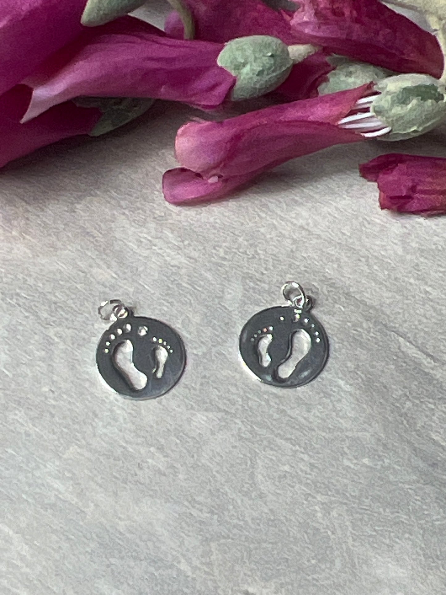 Baby Gift - Foot Print Feet 925 Sterling Silver Pendant Charm - New Baby / Reflexology