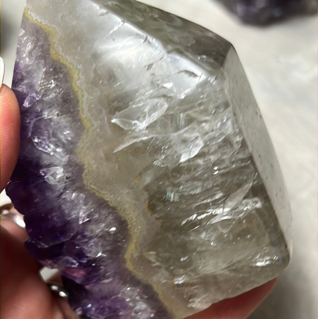 A Amethyst Agate Tower Points