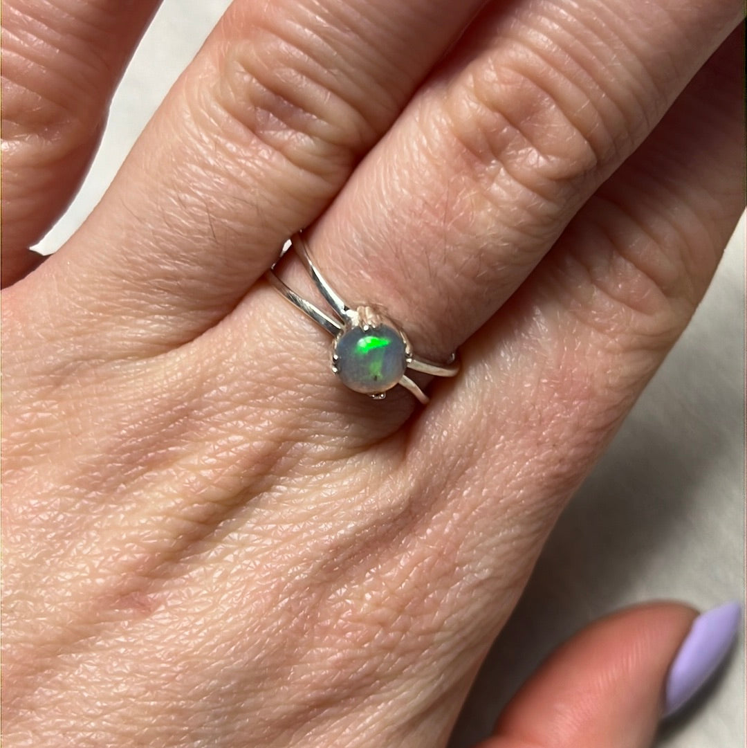 Ethiopian Opal 925 Sterling Silver Ring - Size P