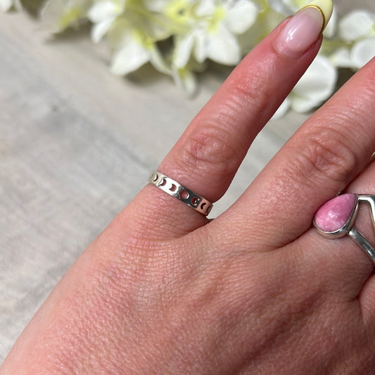 Lunar Phase Cutout  - Mini Iddy Diddy - ( child / toe ) Adjustable 925 Sterling Silver Ring