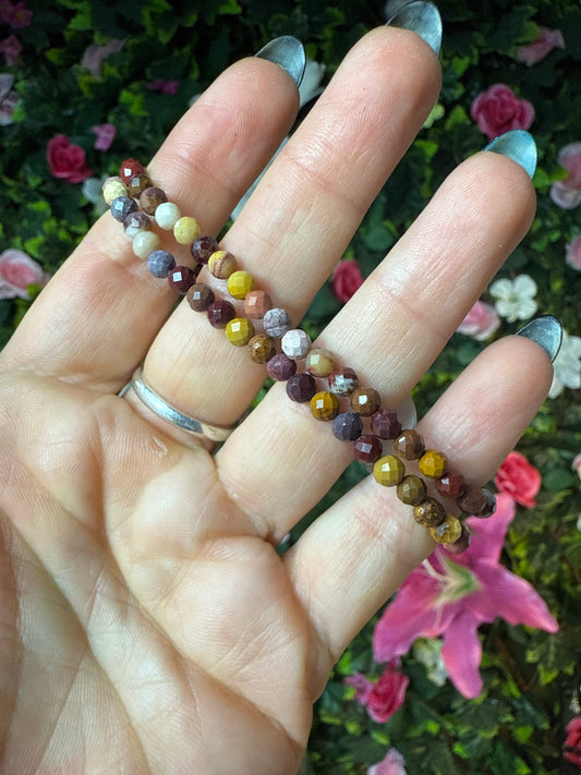 Facet Mookaite Bracelet