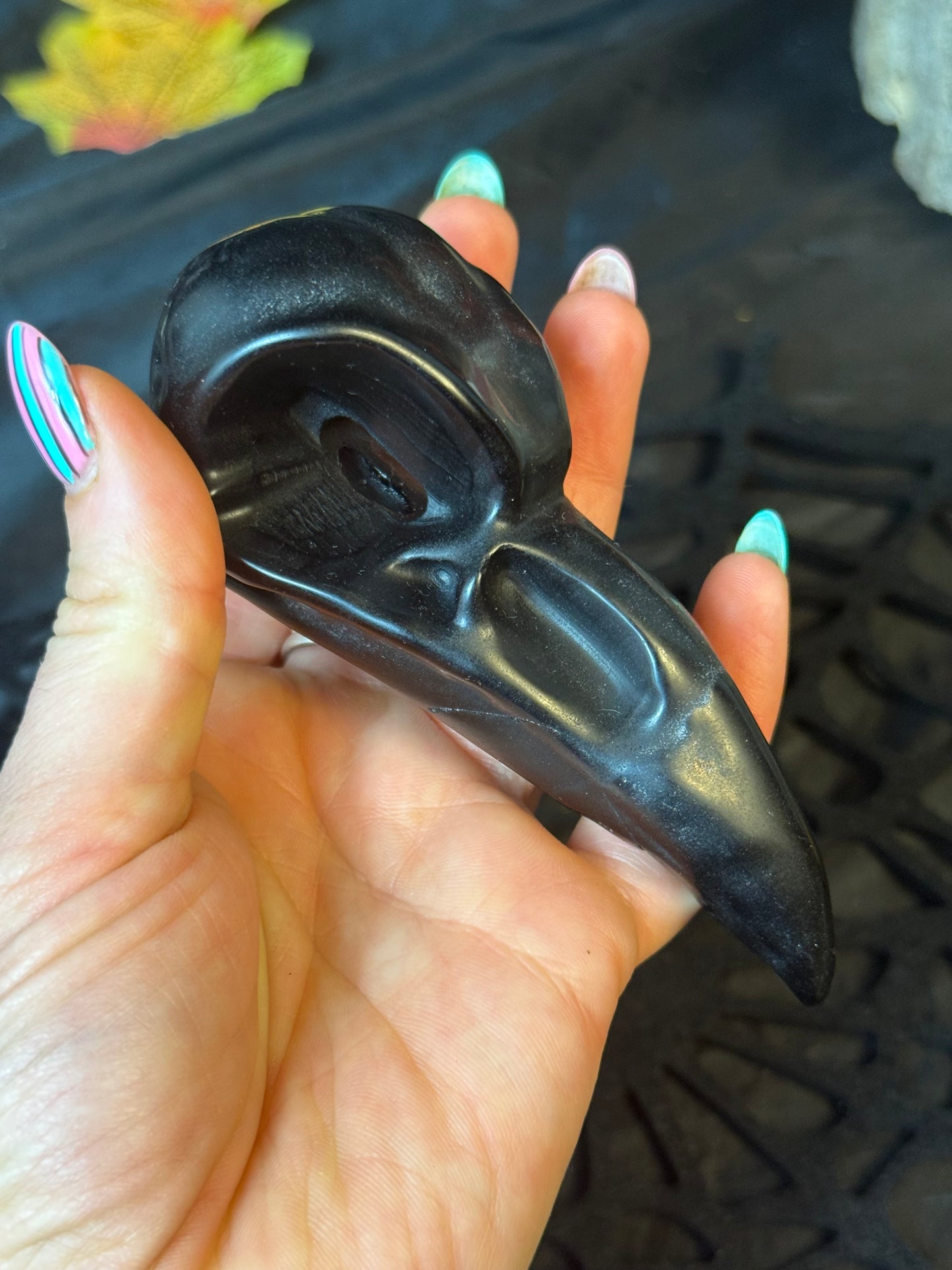 Large Obsidian Raven Crow Skull