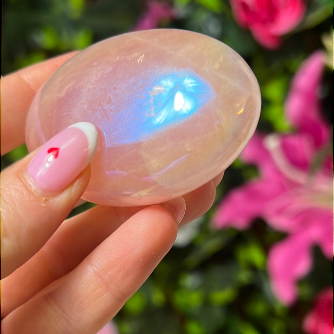 Aura Rose Quartz Palm