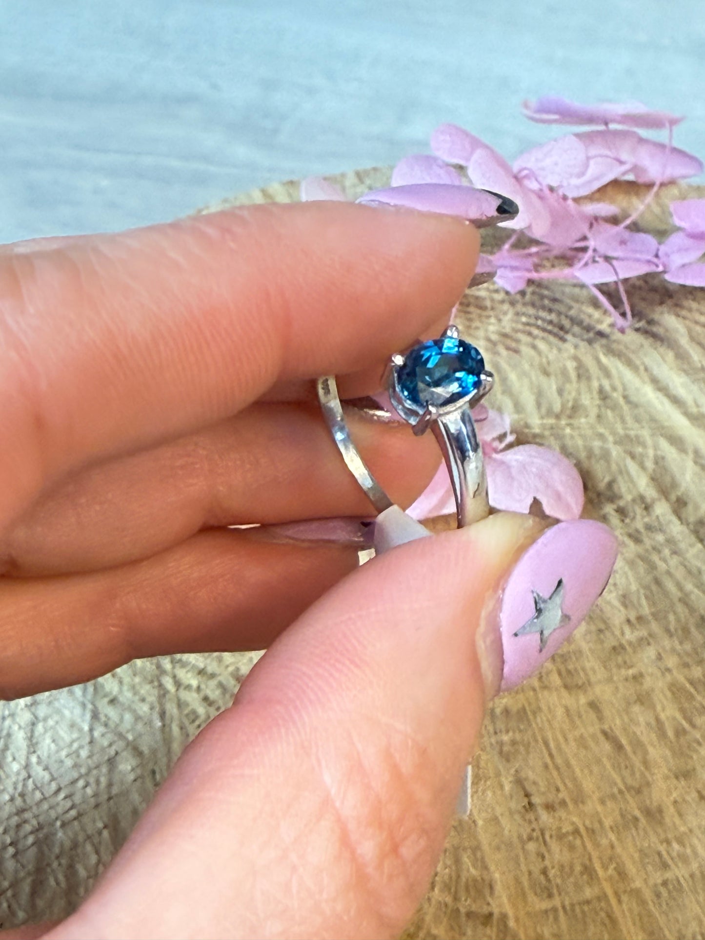 London Blue Topaz 925 Ring - Size P 1/2