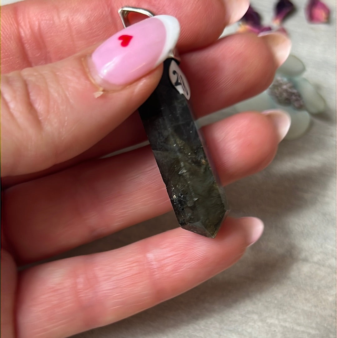 Labradorite Lab Point Sterling Silver Pendant