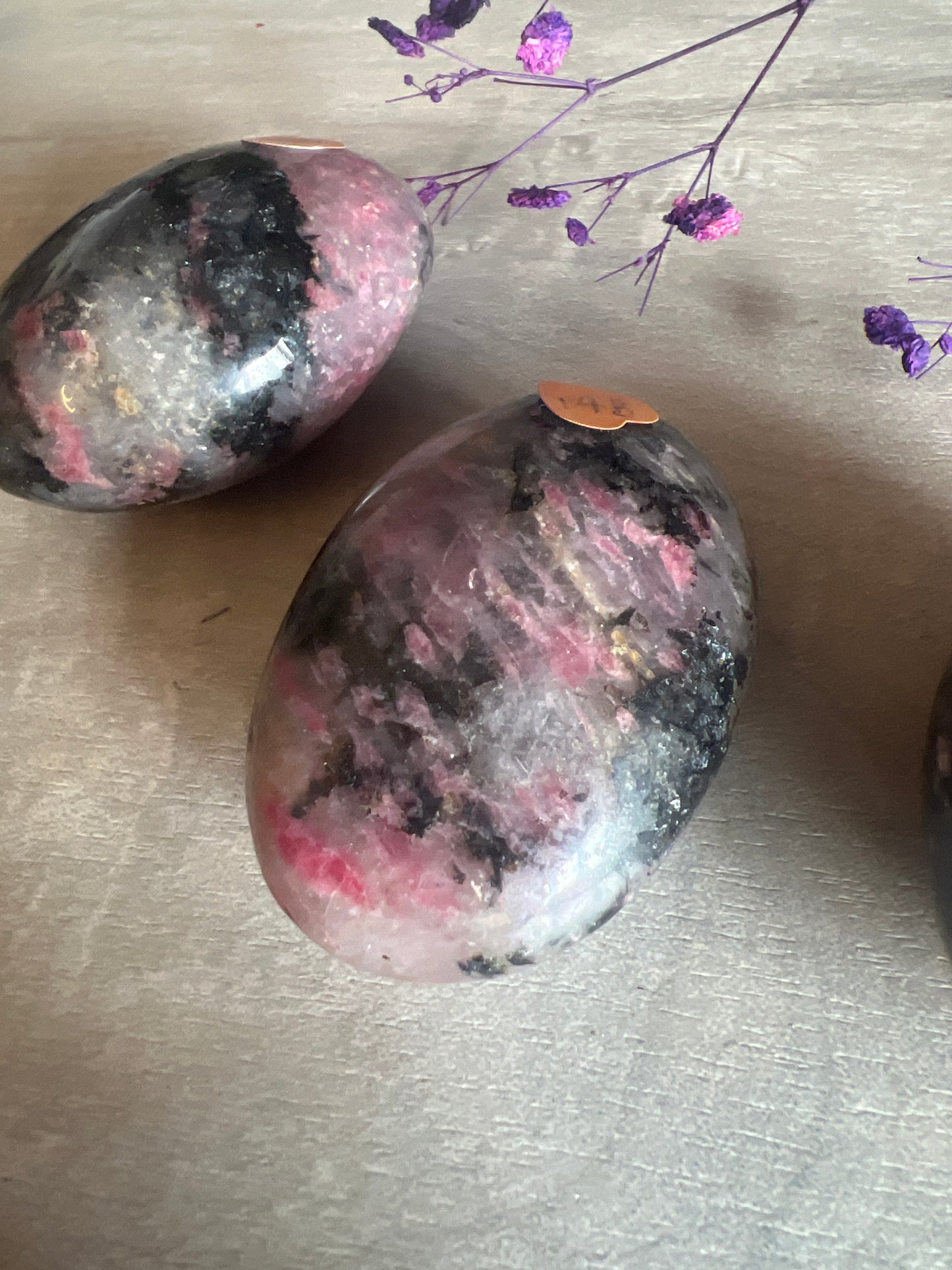 Rhodonite / Rubelleite in Quartz Palm