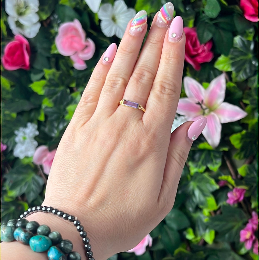 18K Gold Amethyst Bar Ring