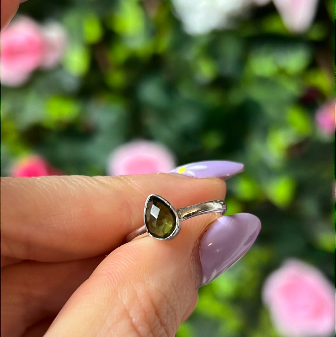 Green Tourmaline Facet 925 Silver Ring - Size L 1/2