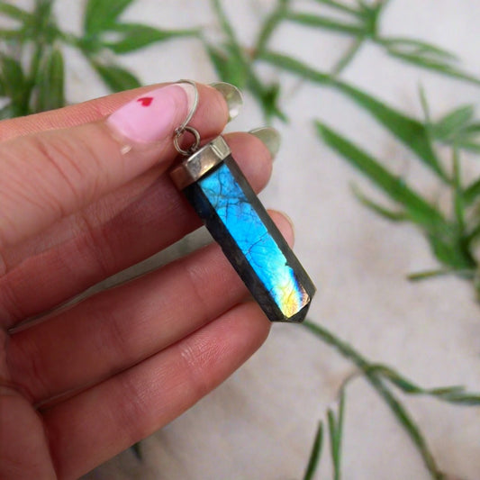 Labradorite Lab Point Sterling Silver Pendant