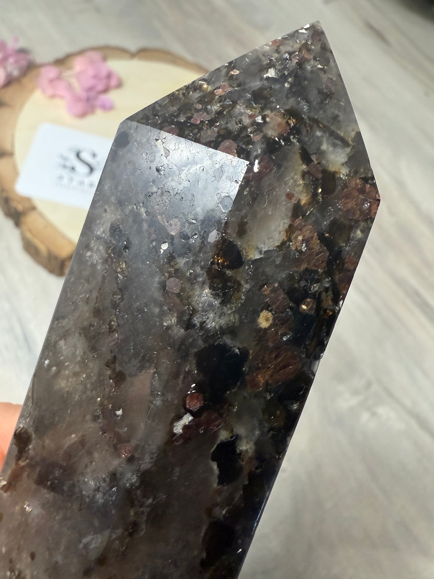 RARE Smokey with garnet & mica Tower Point