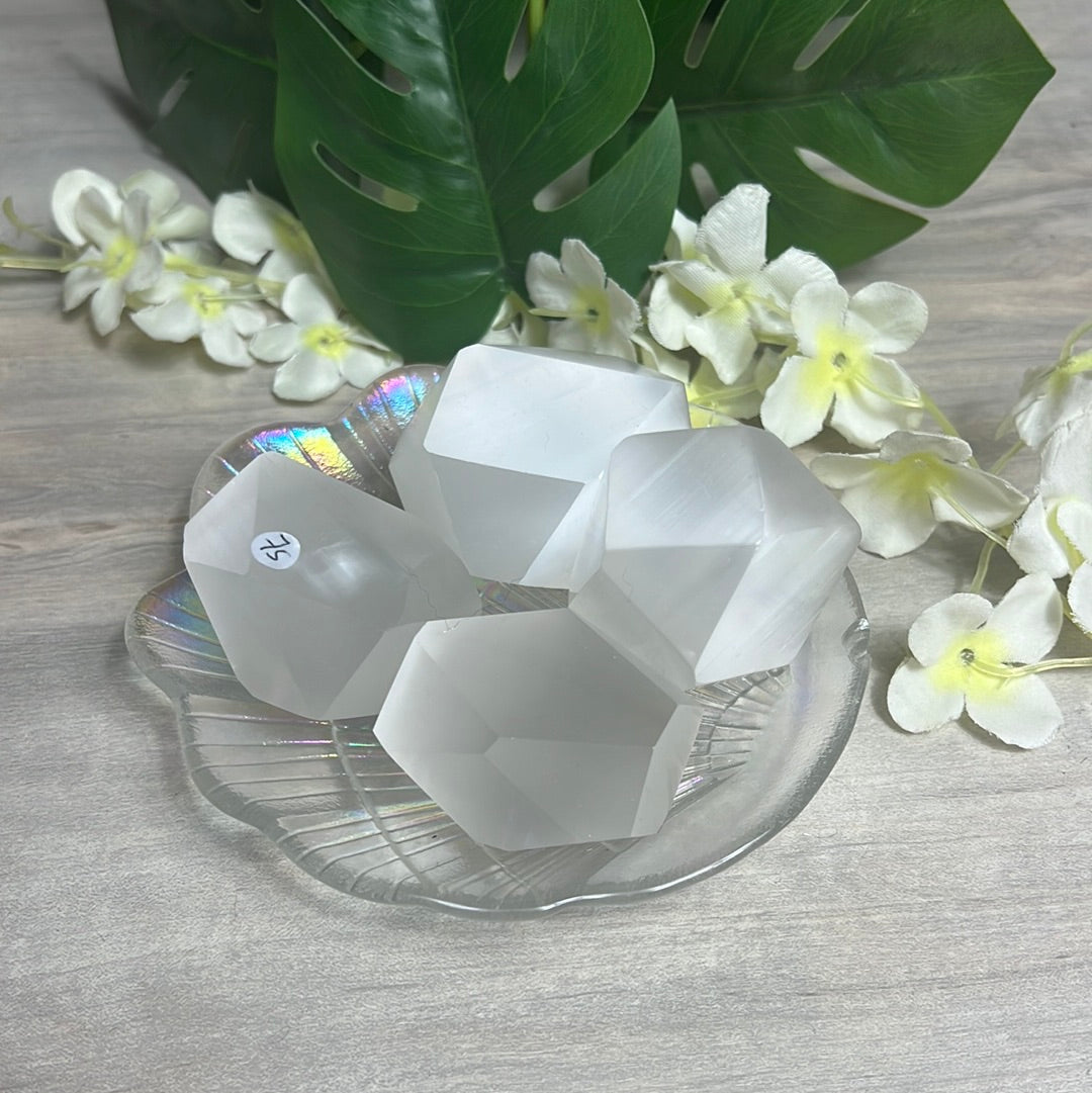 Selenite Chunks / Freeforms
