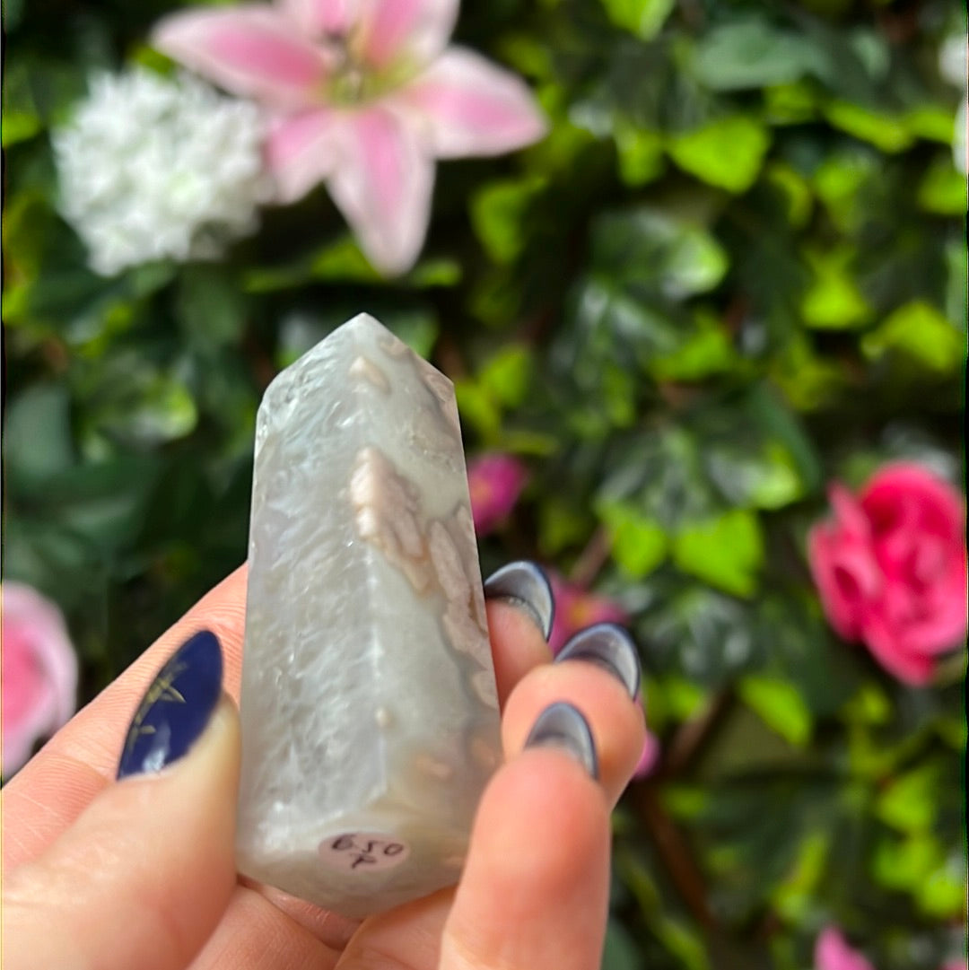 Flower Agate Tower Point