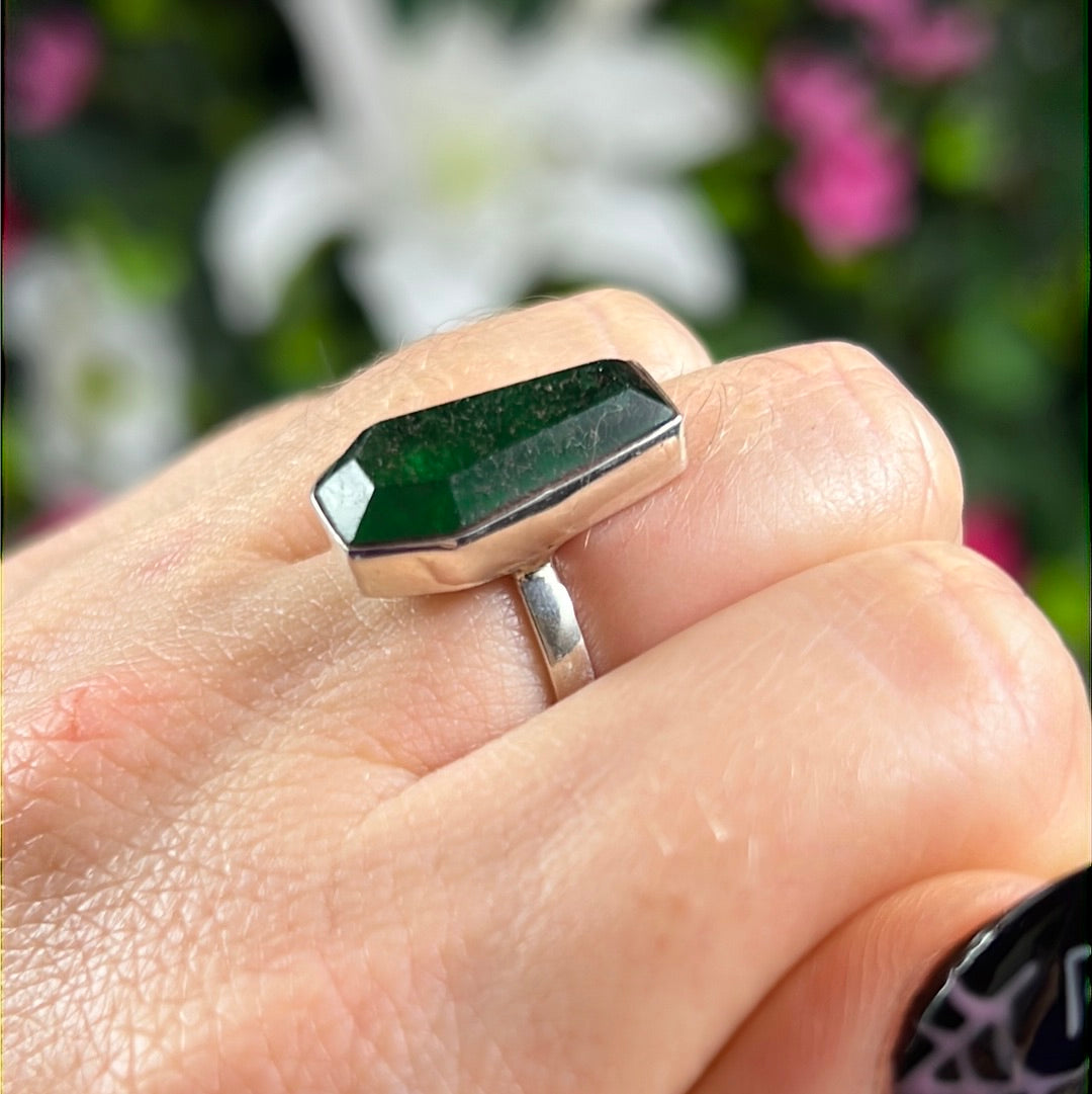 Green Jade Coffin 925 Sterling Silver Ring - Size M
