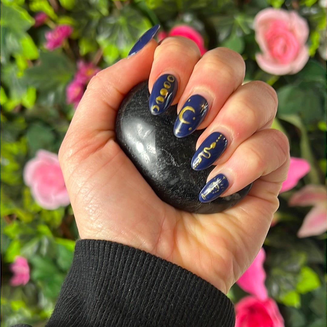 Black Tourmaline Chunky Palm