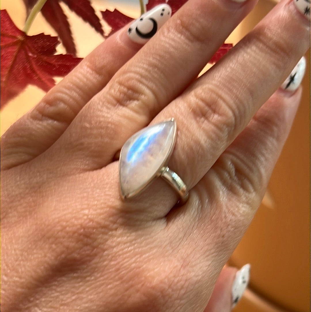 Rainbow Moonstone 925 Sterling Silver Ring - Size P 1/2