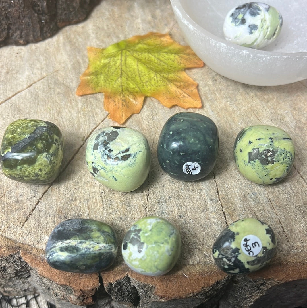 Serpentine Tumble Tumblestone