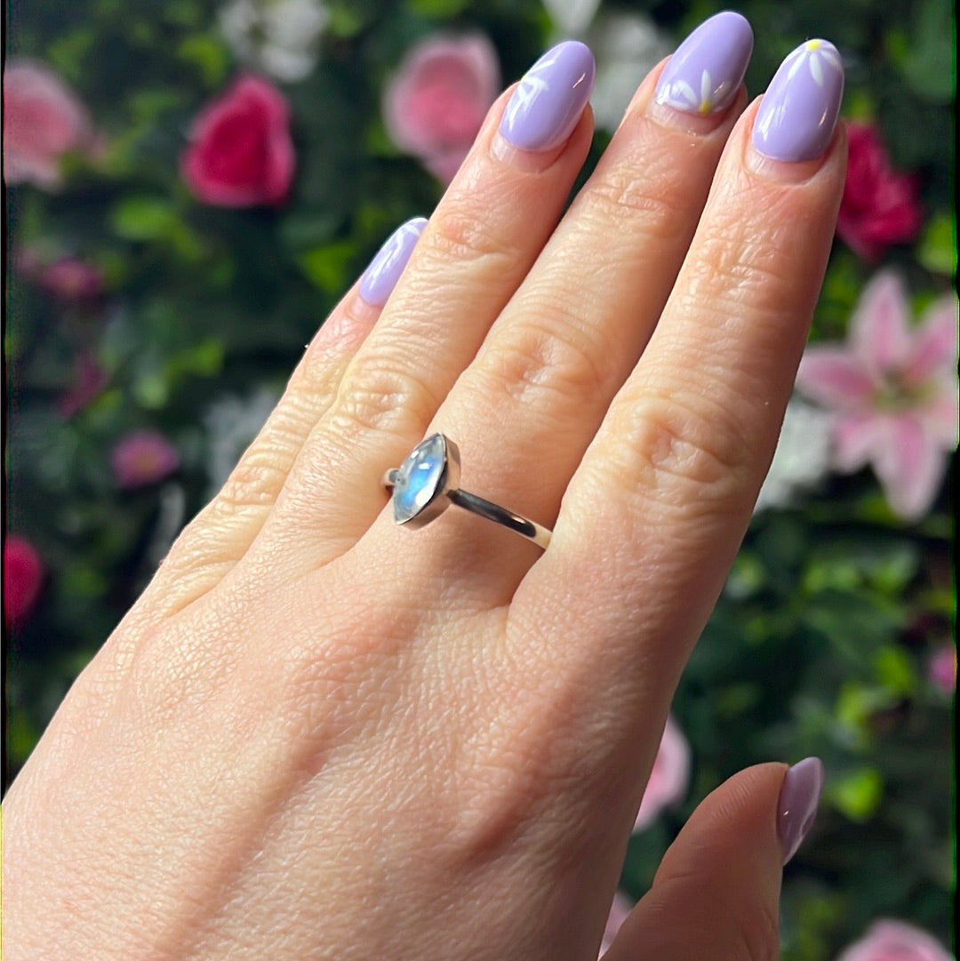 Moonstone 925 Sterling Silver Ring -  Size Z + 1
