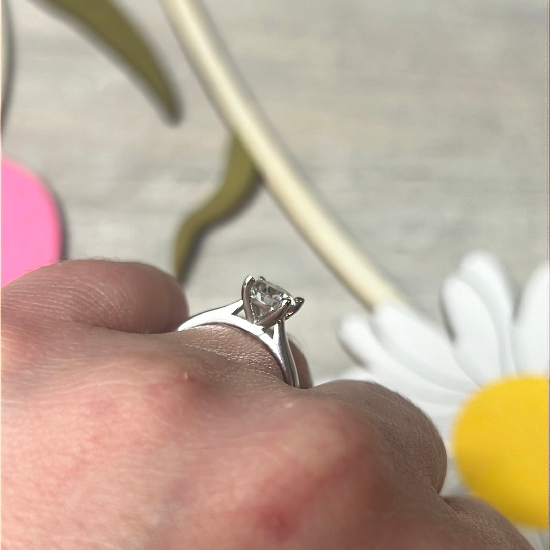Moissanite 925 Sterling Silver Ring - Size L 1/2 0.90ct