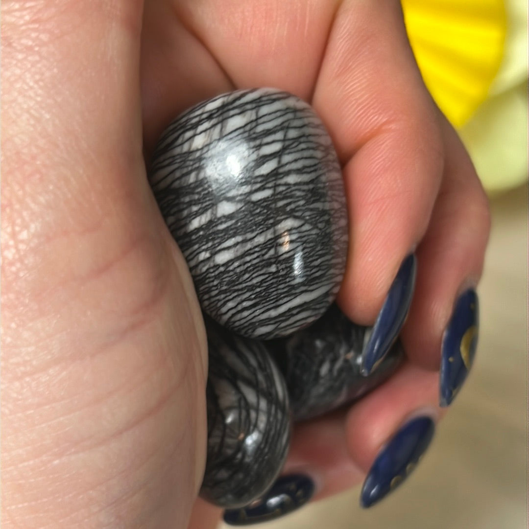 Net Jasper Tumble polished tumblestone