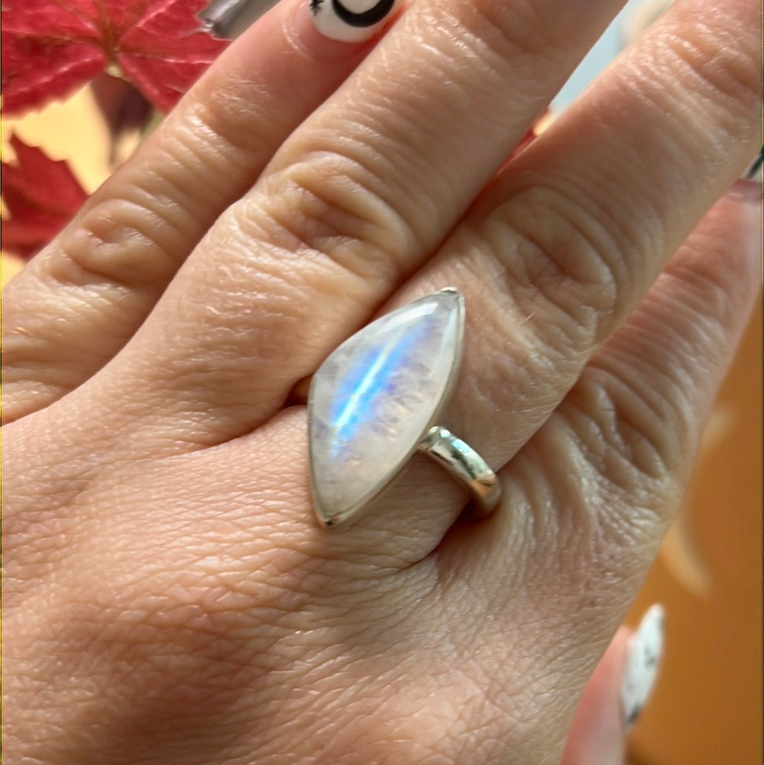 Rainbow Moonstone 925 Sterling Silver Ring - Size P 1/2