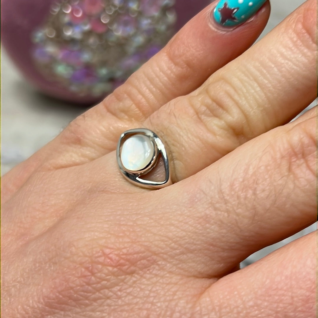 Mother of Pearl Shell Protective Evil Eye 925 Sterling Silver Ring - Size K
