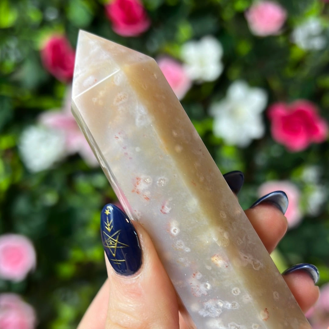 Flower Agate Tower Point