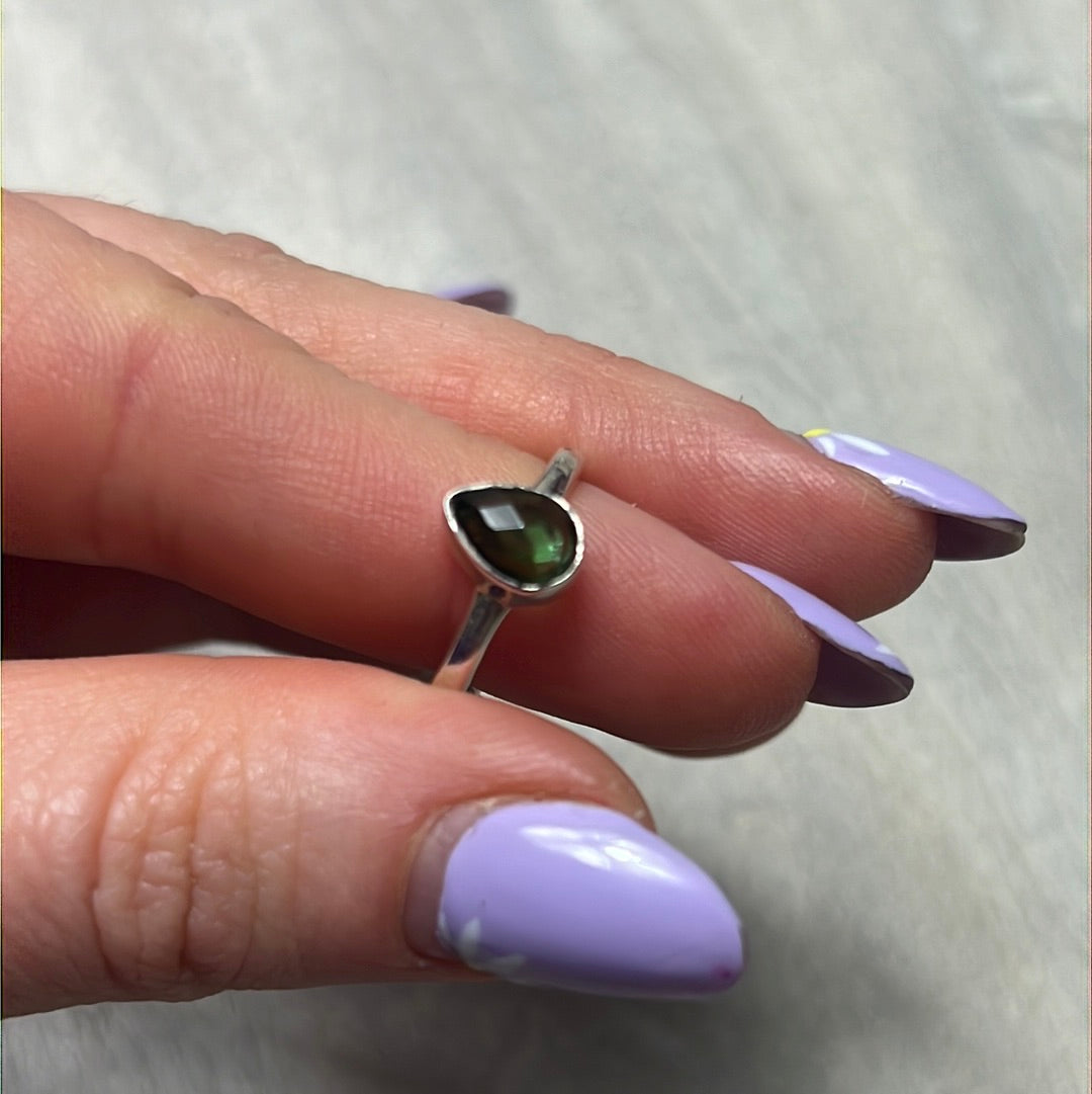 Green Tourmaline Facet 925 Silver Ring - Size L 1/2