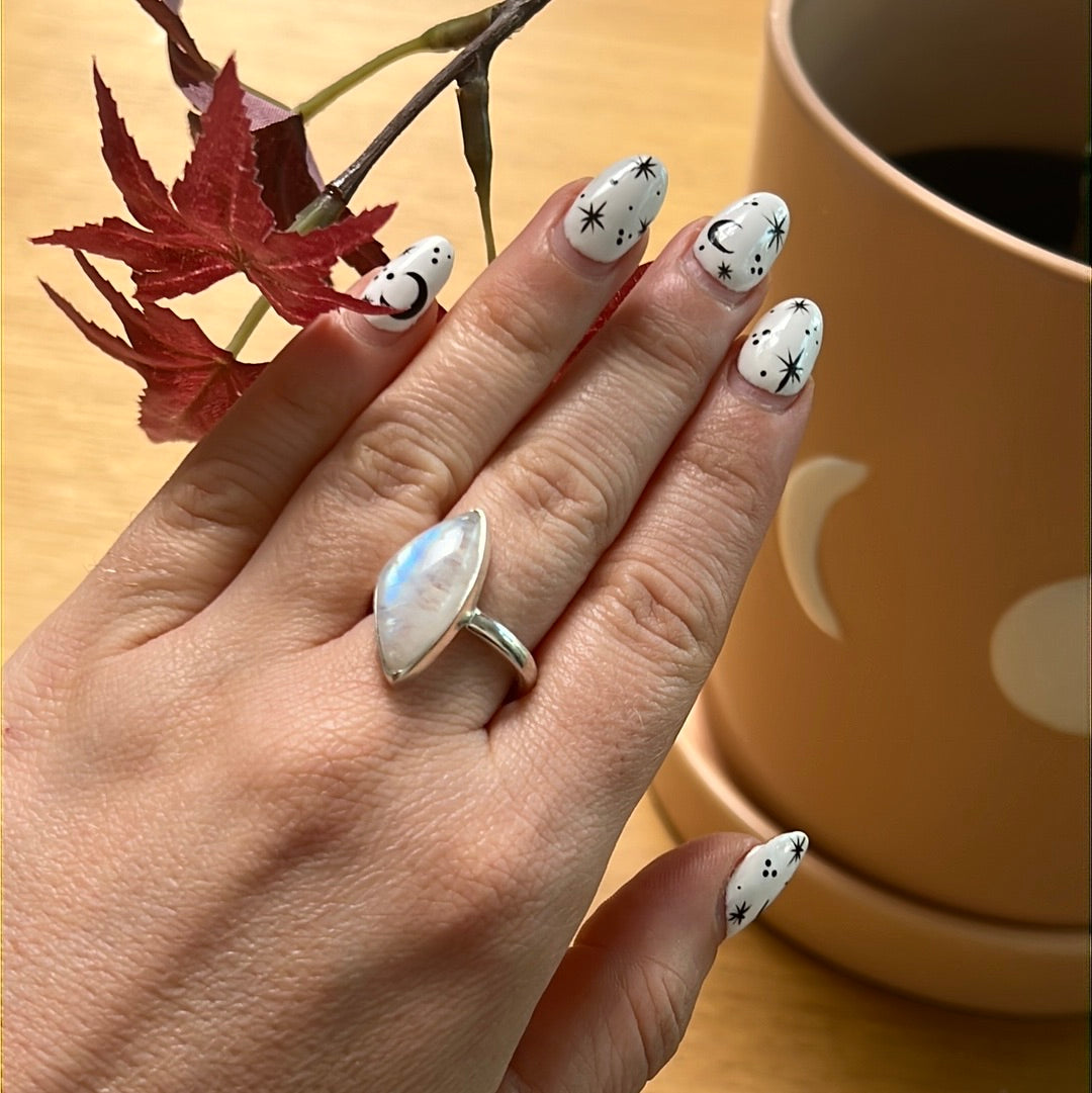 Rainbow Moonstone 925 Sterling Silver Ring - Size P 1/2