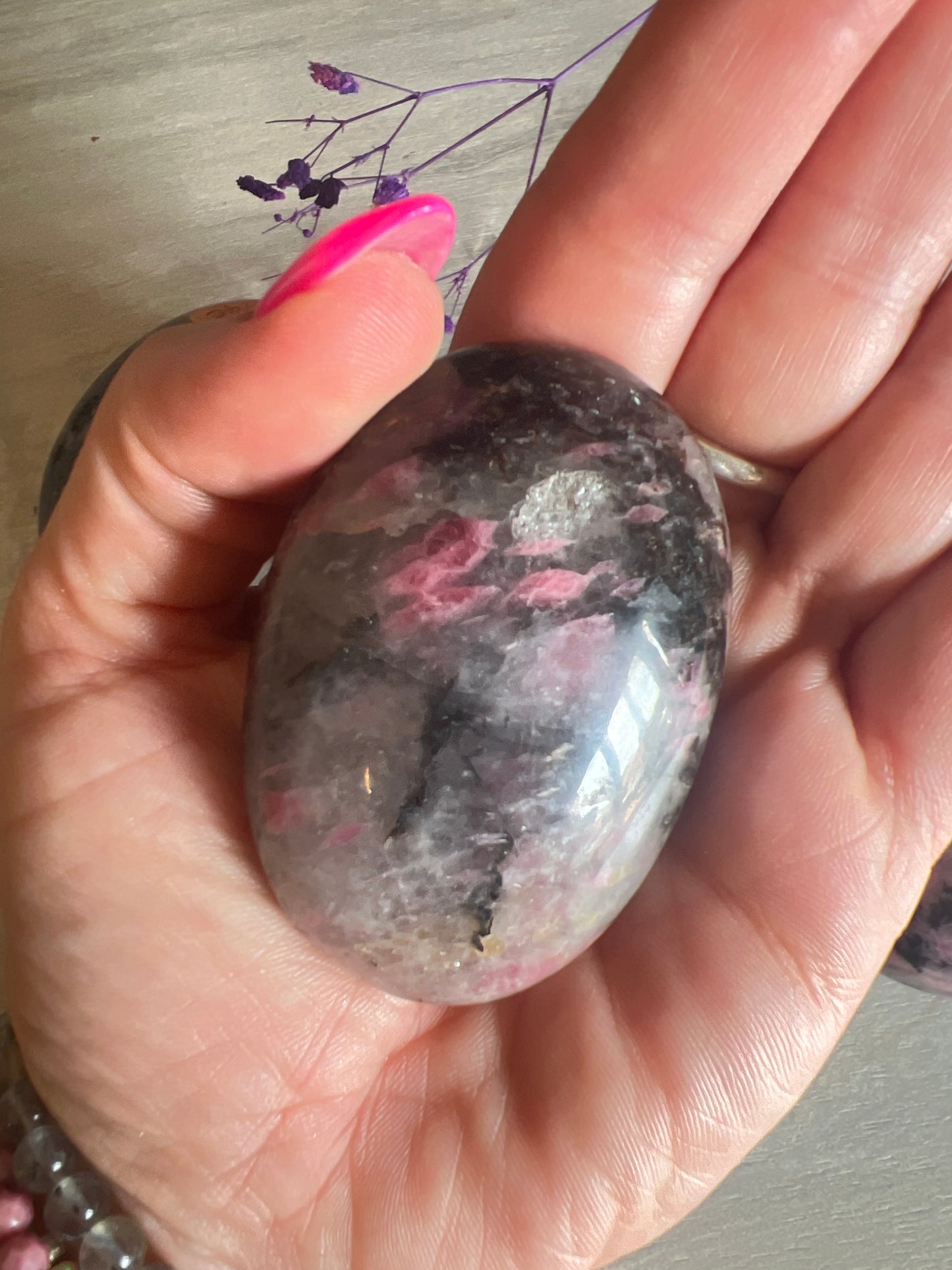 Rhodonite / Rubelleite in Quartz Palm