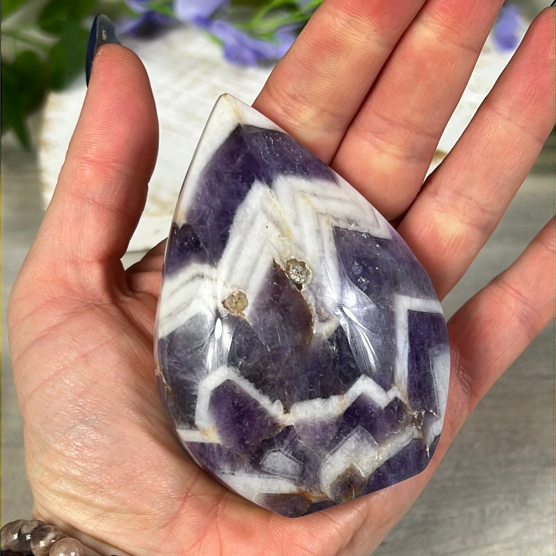 Amethyst Freeform Flame