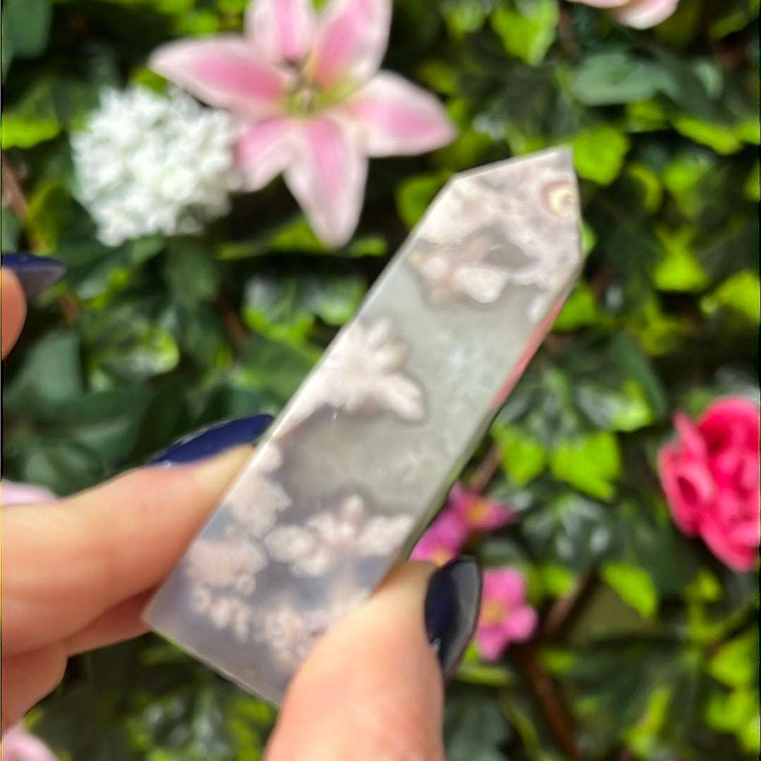 Flower Agate Tower Point