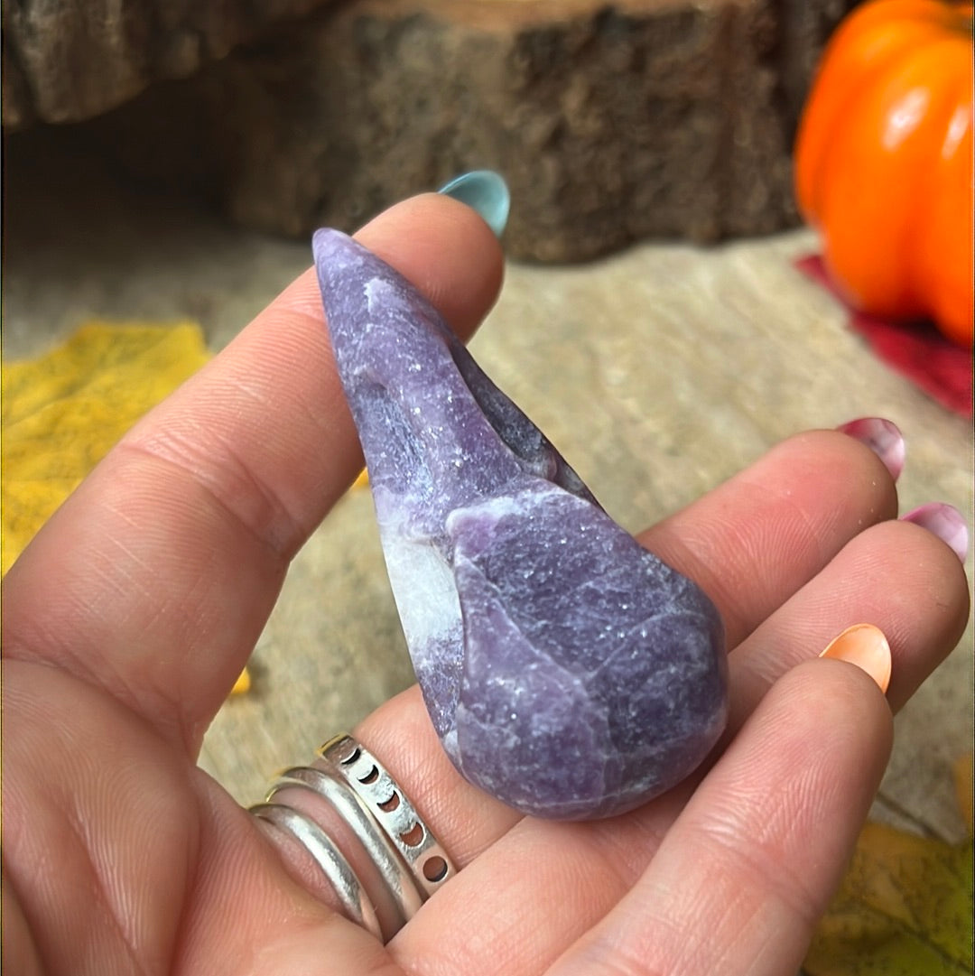 Lepidolite Raven / Crow Skull