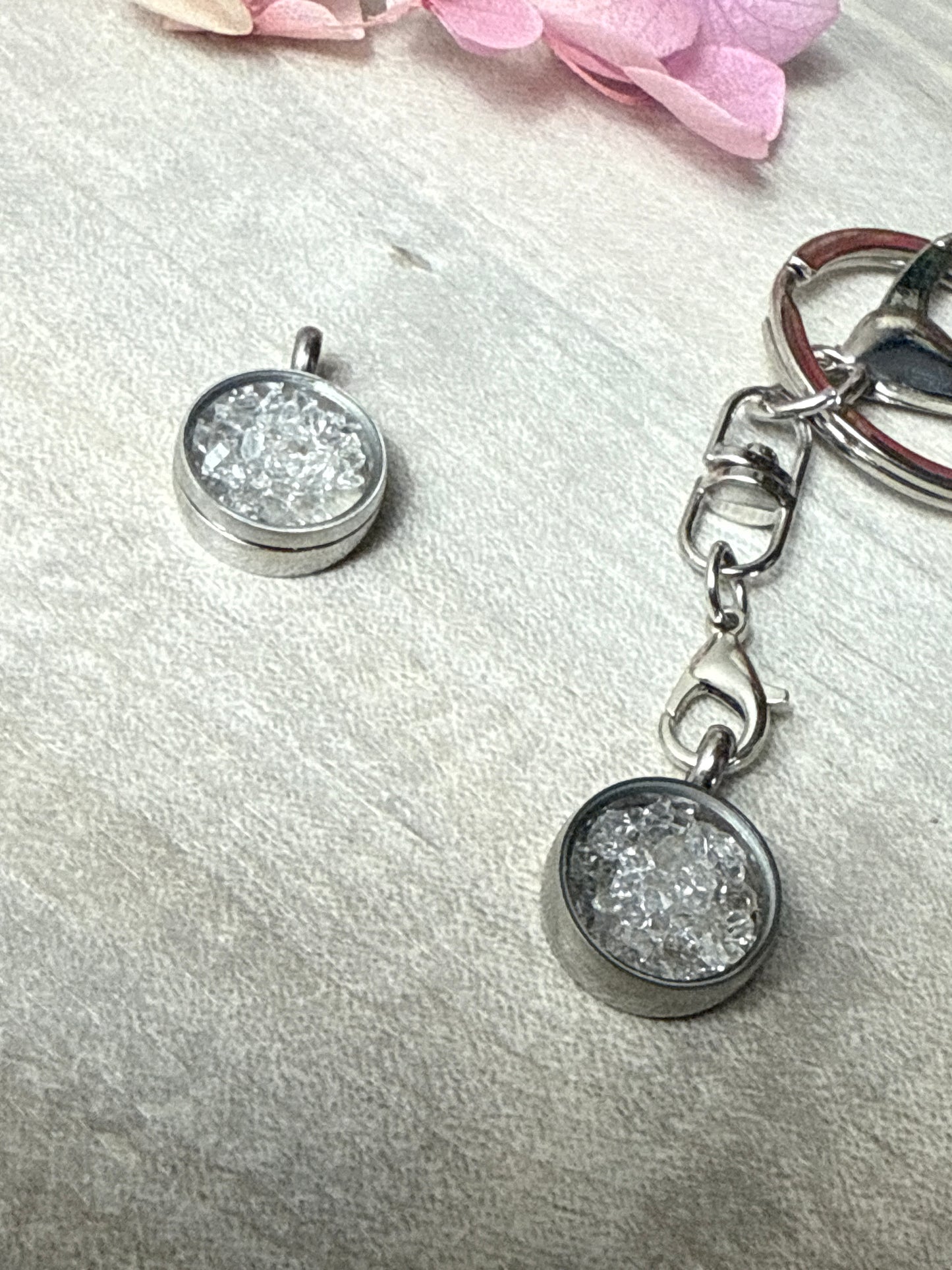 Herkimer in mini glass seal