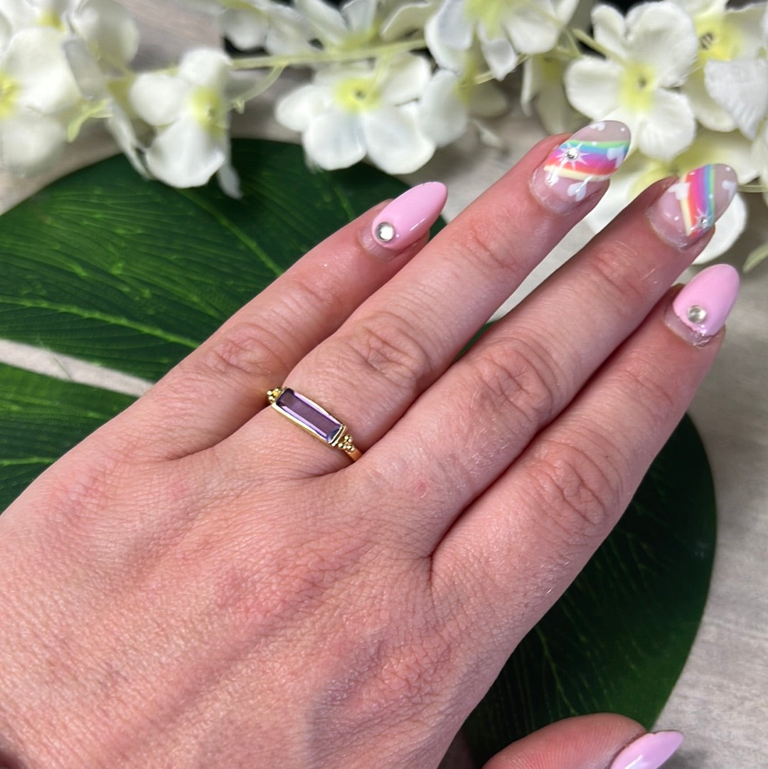 18K Gold Amethyst Bar Ring