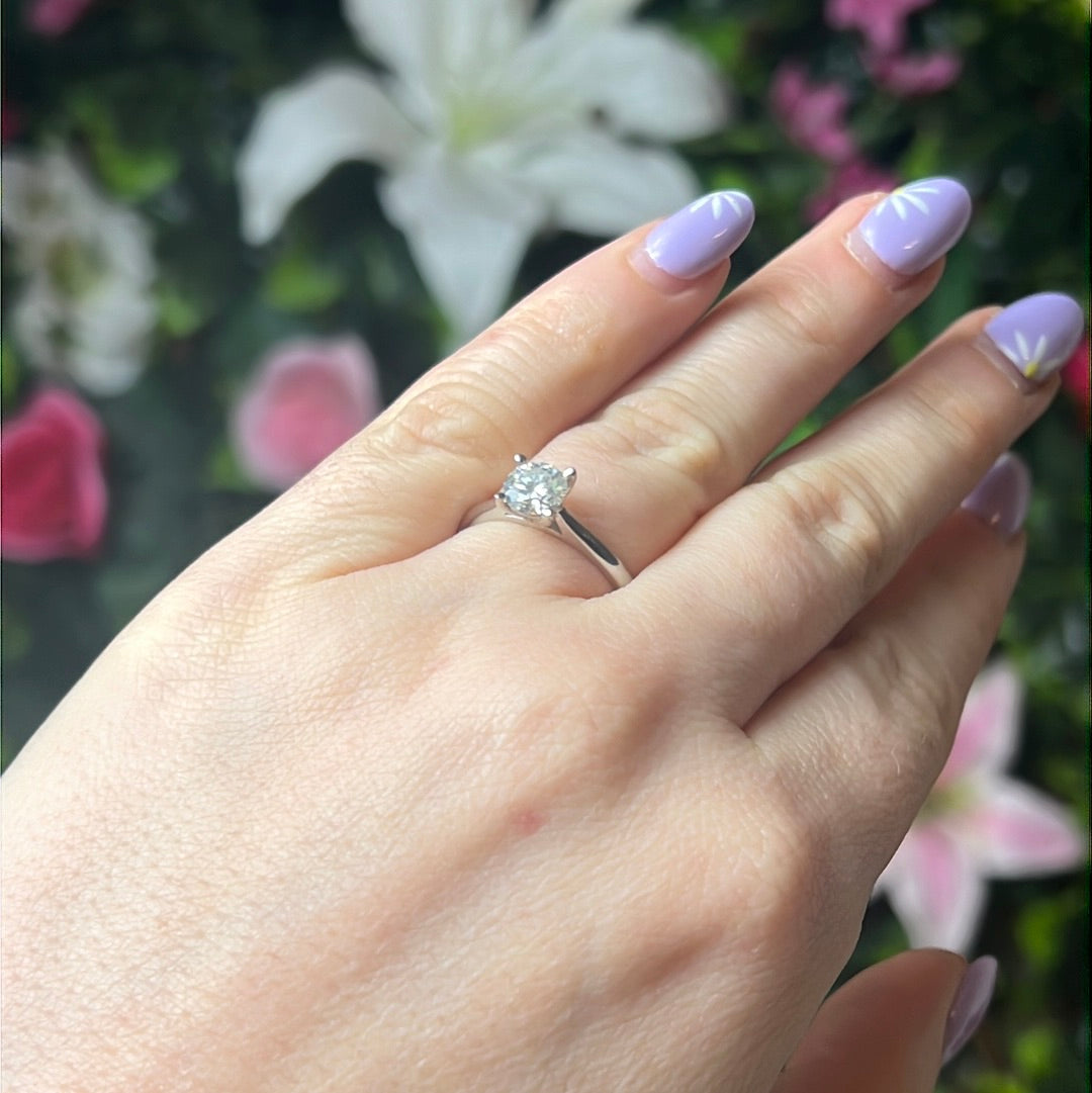 Moissanite 925 Sterling Silver Ring - Size L 1/2 0.90ct