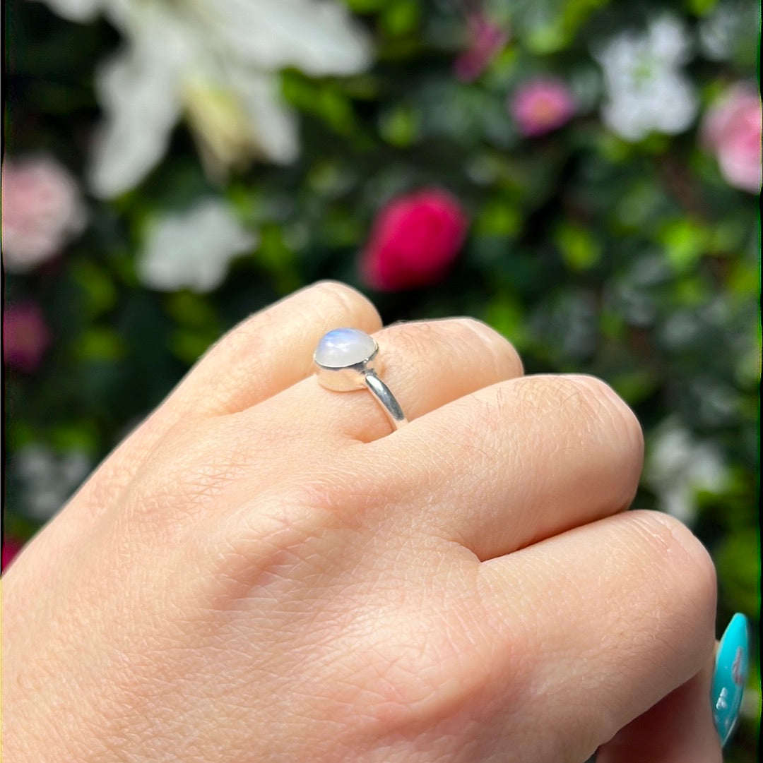 Moonstone 925 Sterling Silver Ring - Size K 1/2