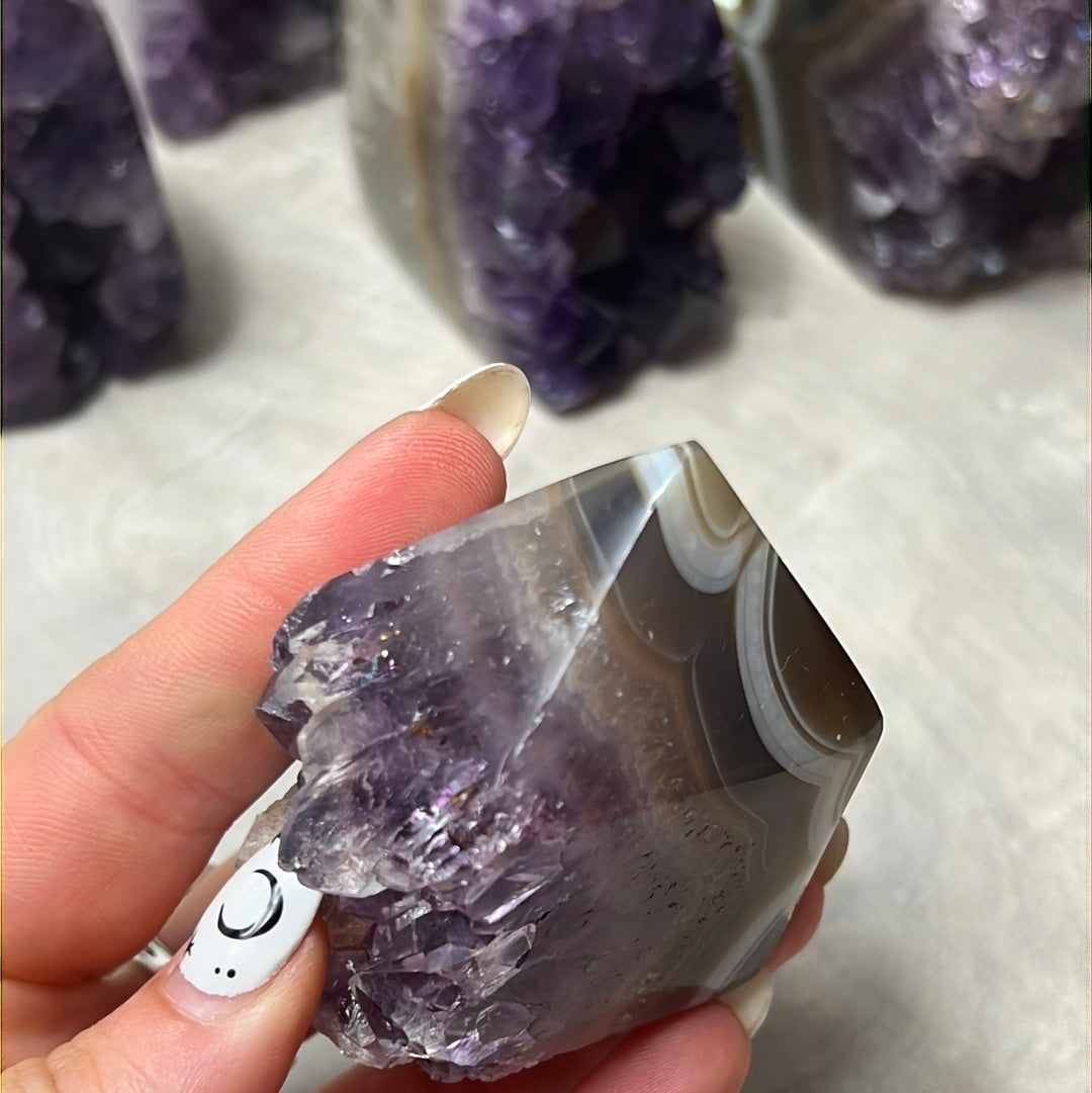 A Amethyst Agate Tower Points