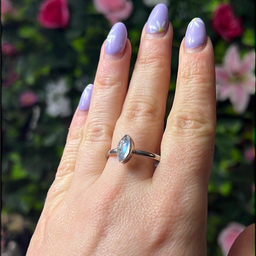 Moonstone 925 Sterling Silver Ring -  Size Z + 1