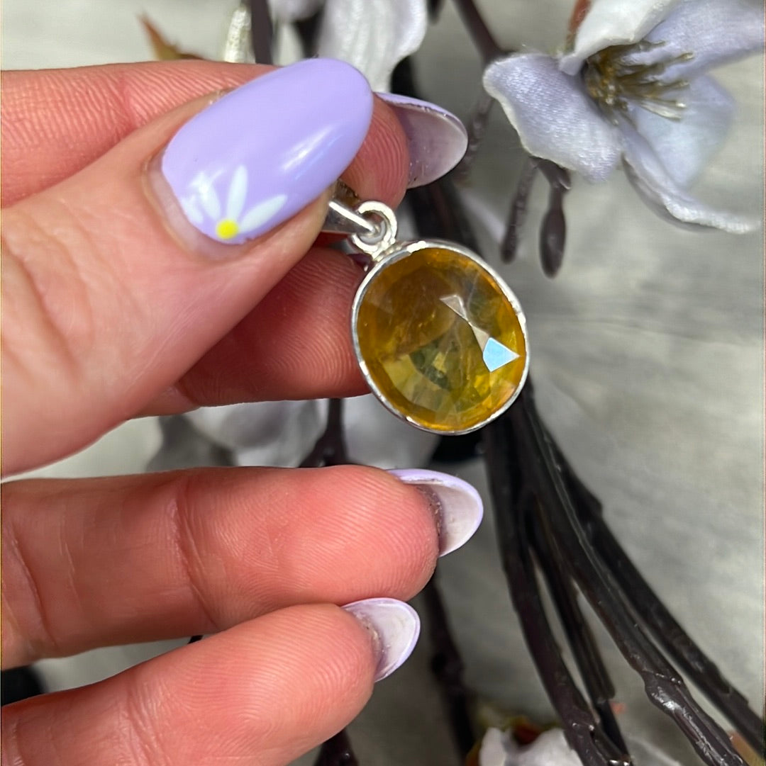 Yellow Sapphire - Sterling 925 Silver Pendant RARE