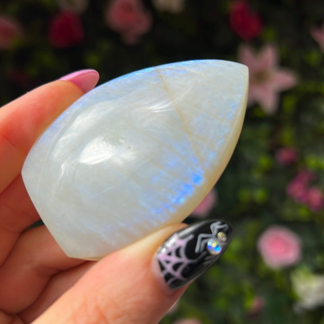 AA Moonstone Freeform Flame