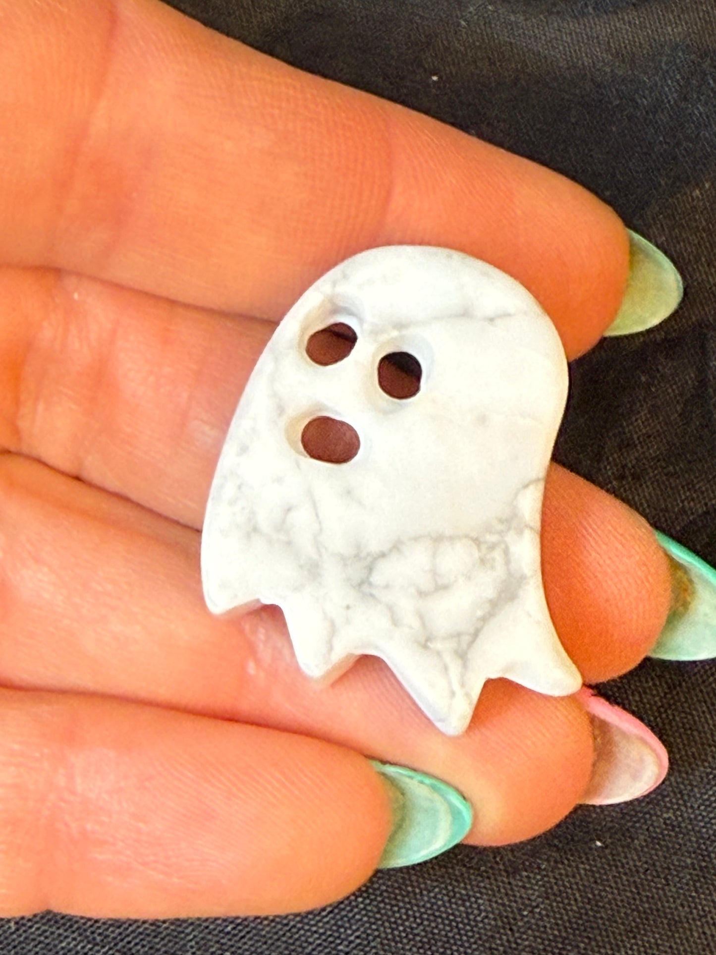 White howlite Ghost