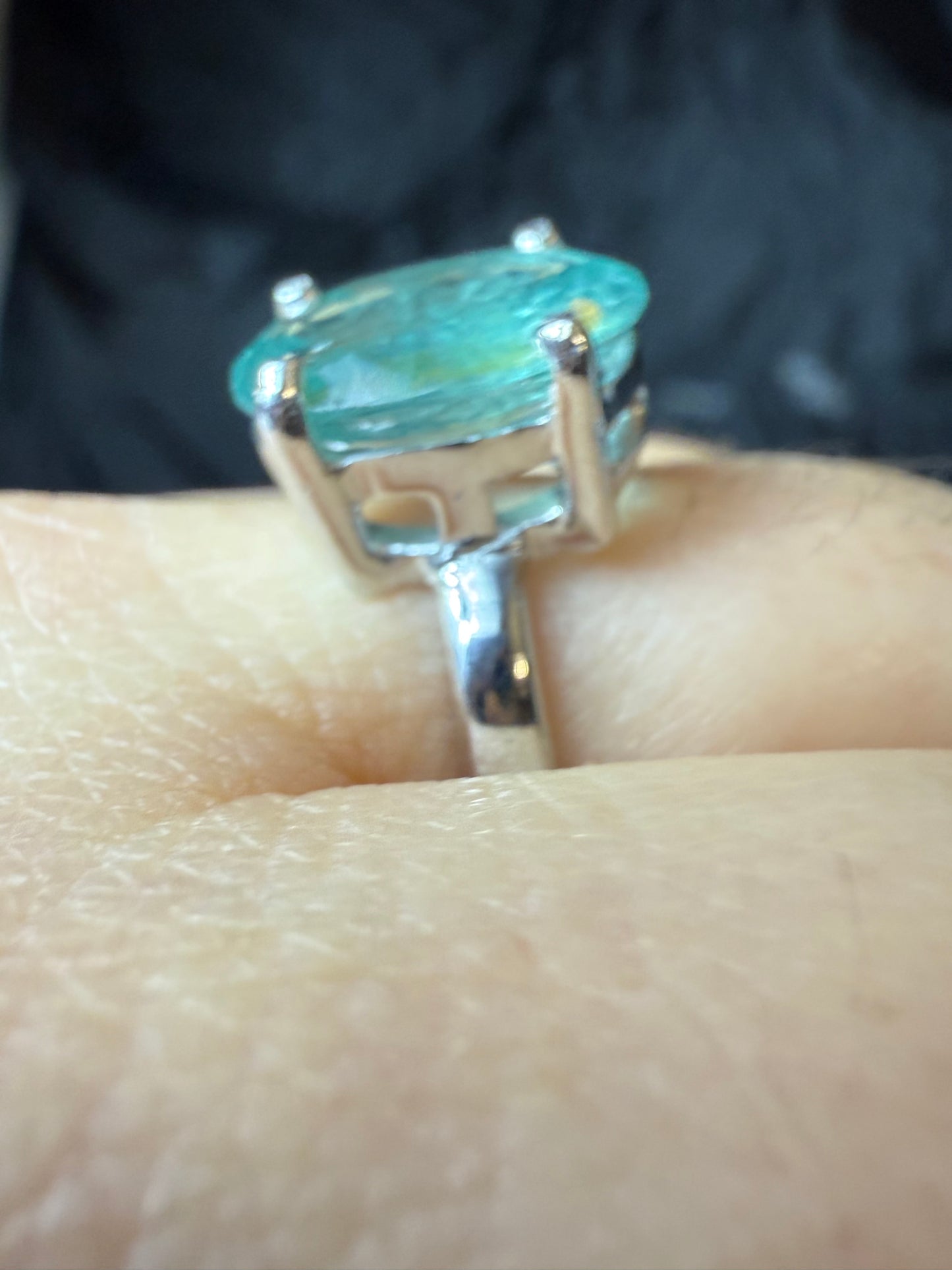 Green Kyantie 925 Ring - Size Q 1/2