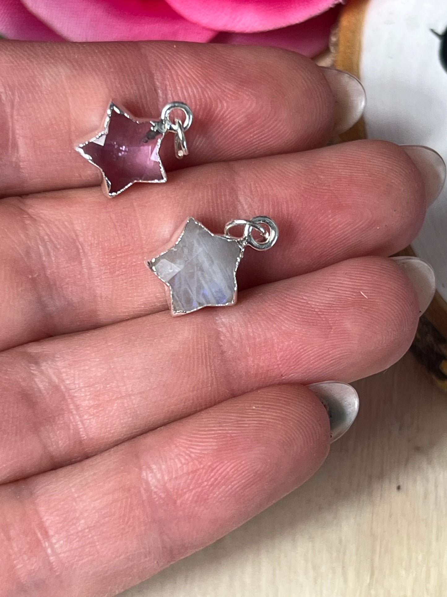 Star Facet Cut - 925 Silver / 18ct Gold electroplated Pendant Charm