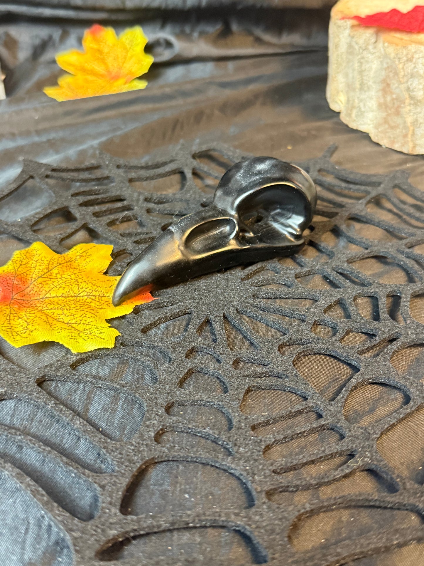 Large Obsidian Raven Crow Skull